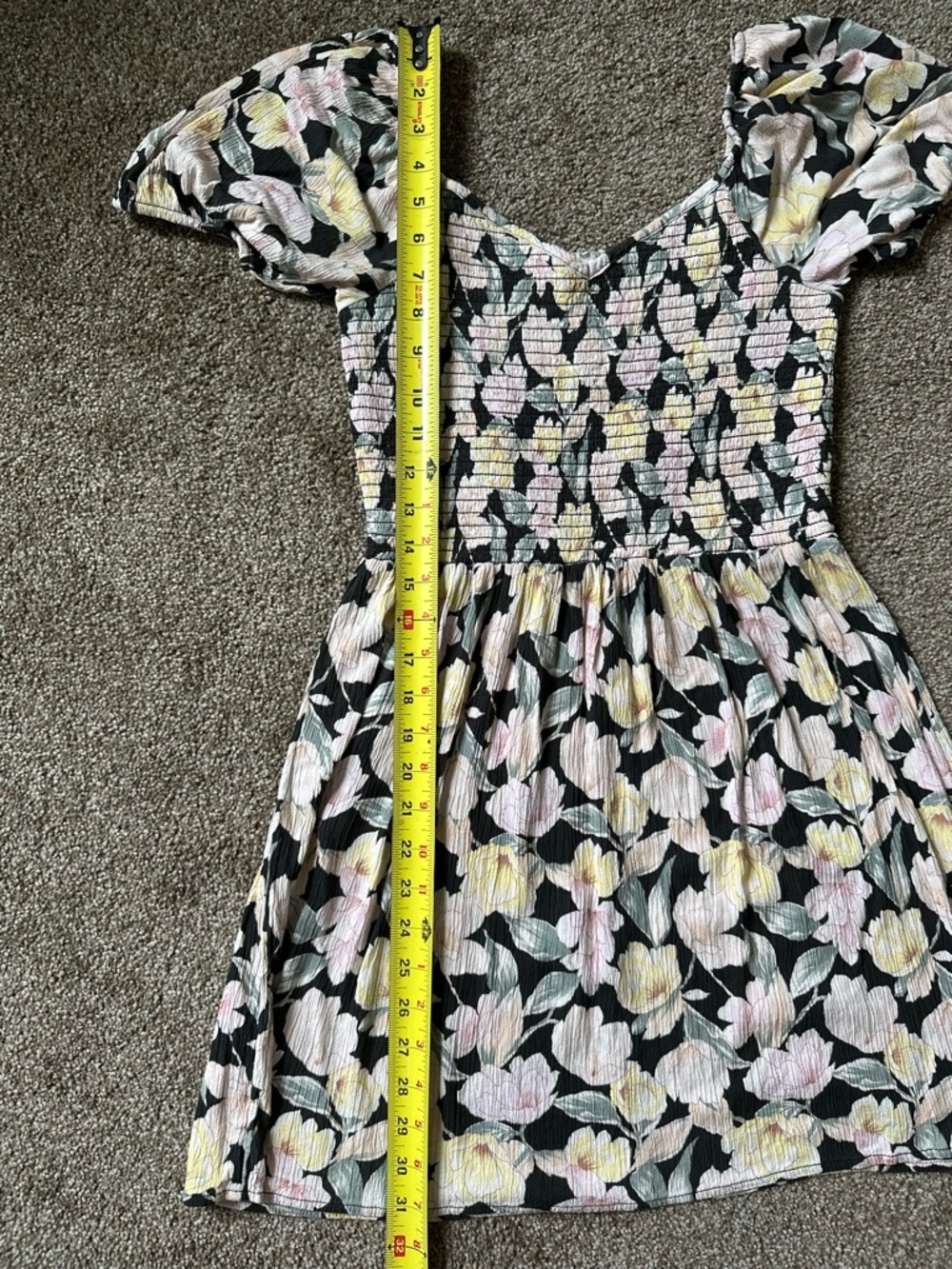 American Eagle Floral Smocked Puff Sleeve Mini Dress Black Size S - Picture 5 of 7